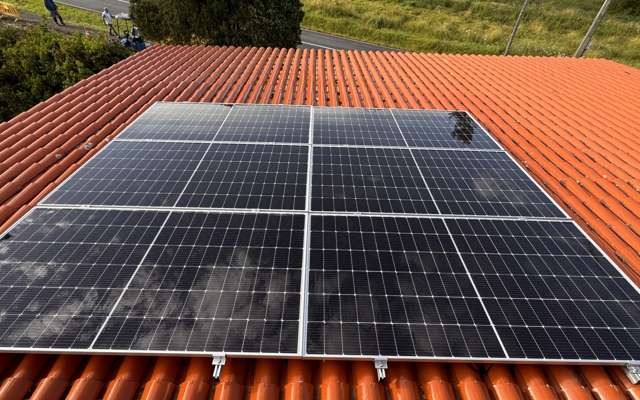 Placas solares limpias